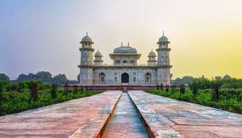 Same Day Agra Tour By Luxury Cars